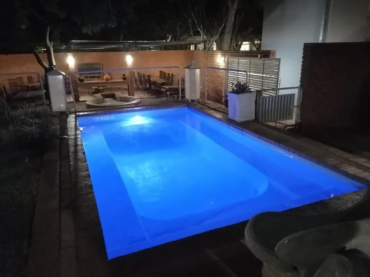 Villa Paradiso 哈特比斯普特 外观 照片