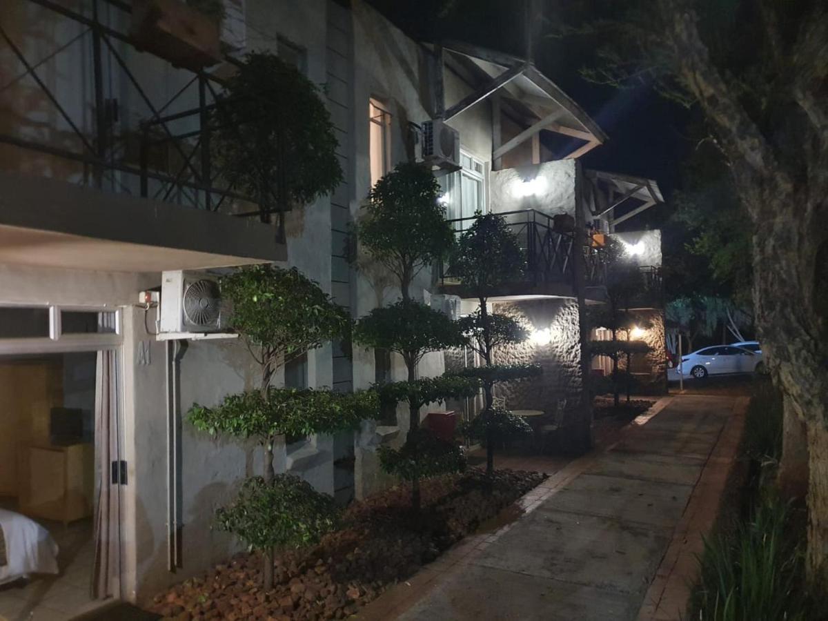 Villa Paradiso 哈特比斯普特 外观 照片